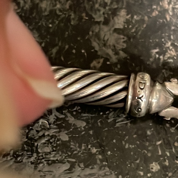 David Yurman Buckle Bracelet with Pavé Diamonds Authentic - Picture 4 of 9